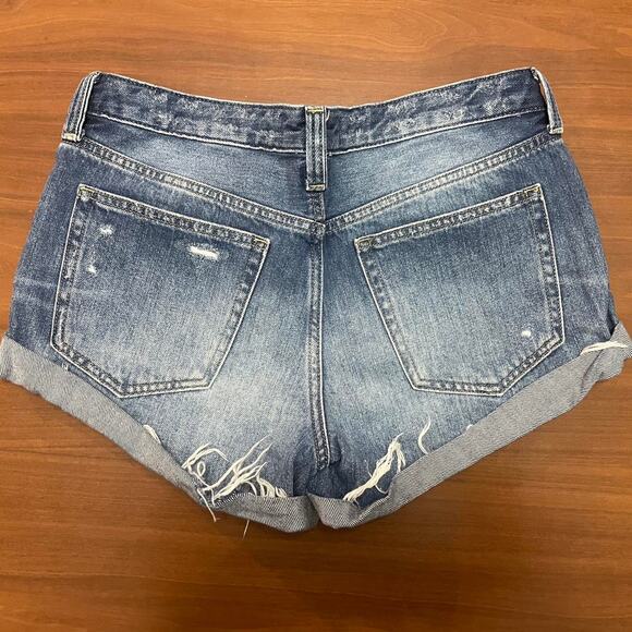 Free People “Romeo” Distressed Denim Shorts – Size 28 - Picture 2 of 8